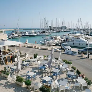 https://petals-casa-vacanze.sicilyhotelsitaly.net
