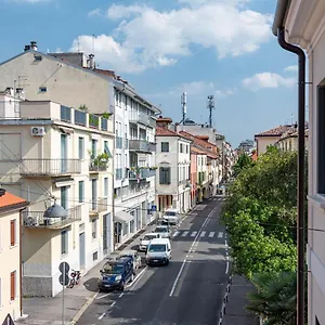 https://palazzo-900-il-caff.hotelinveneto.com